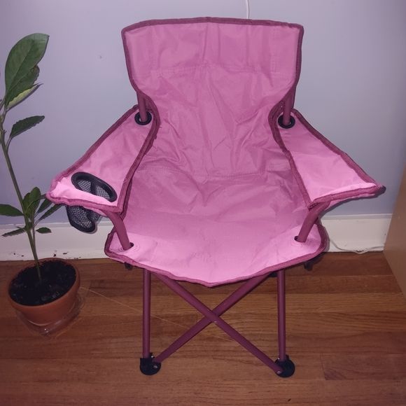 Ozark Trail Kids Pink Foldable Outdoor Camp Chair With Drink Holder & Carry Case - Picture 1 of 13